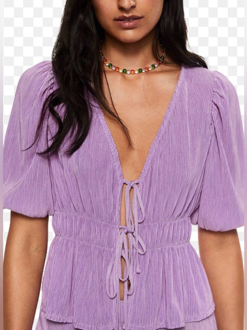 Mango plissé tie-up top w/ short puff sleeves and an elastic waist. - Picture 2 of 9